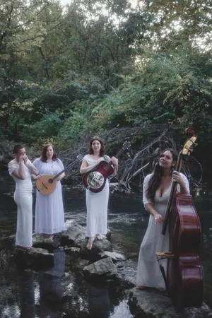 Band, Stream, Portrait (2)