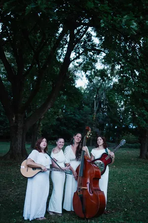 Band, Tree, Portrait (3)