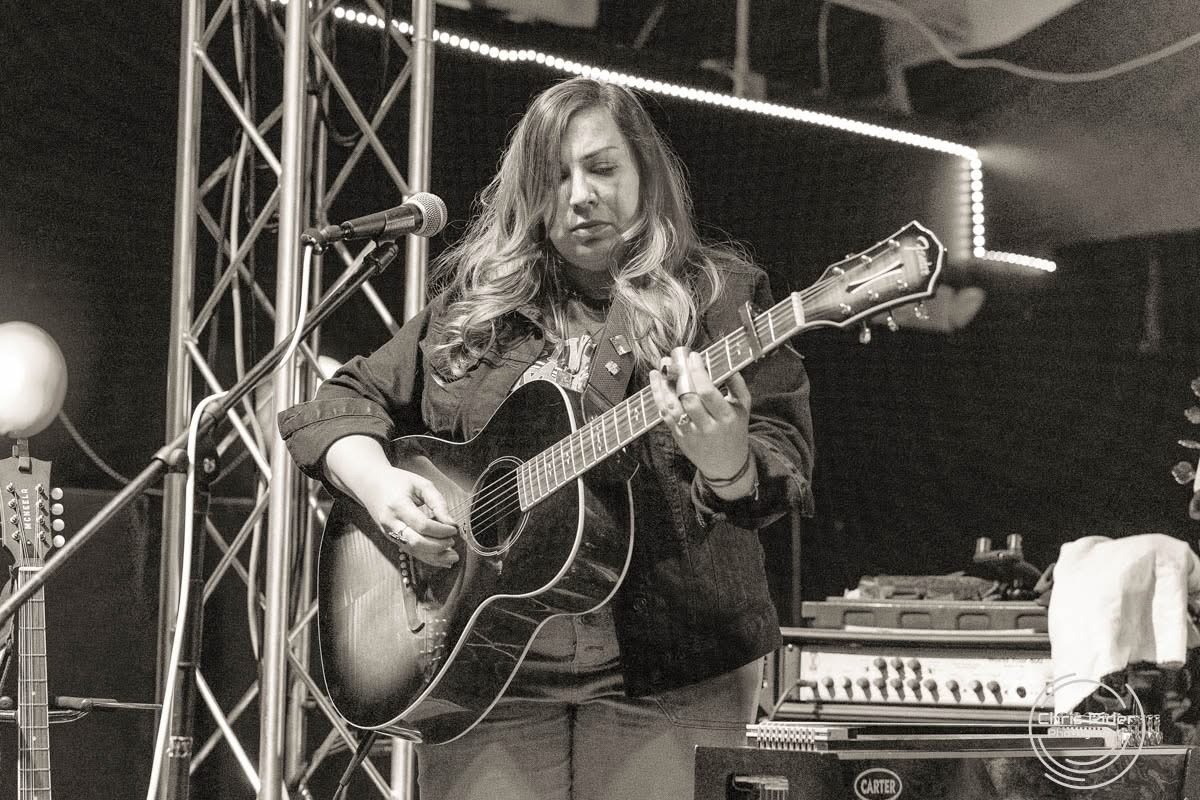 Gena on stage 2